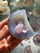 Load image into Gallery viewer, Blue Chalcedony small moon set