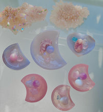 Load image into Gallery viewer, Blue Chalcedony small moon set