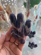 Load image into Gallery viewer, Chevron Amethyst